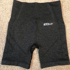 ECHT Arise shorts XS